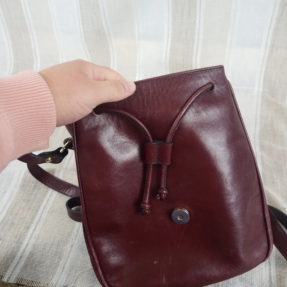 Leather Guild Drawstring Crossbody‎ Bag Purse Maroon
